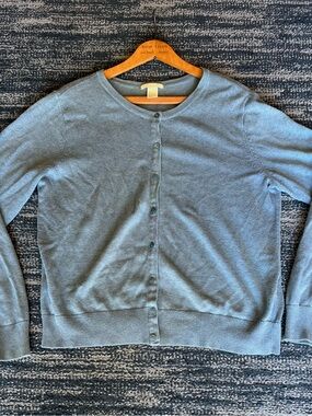 Classic Crewneck Button-Front Cardigan in Blue